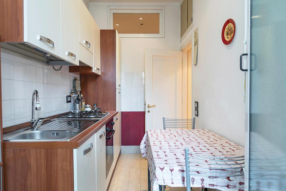 Tiberina Apartments - Rome Trastevere Exterior photo